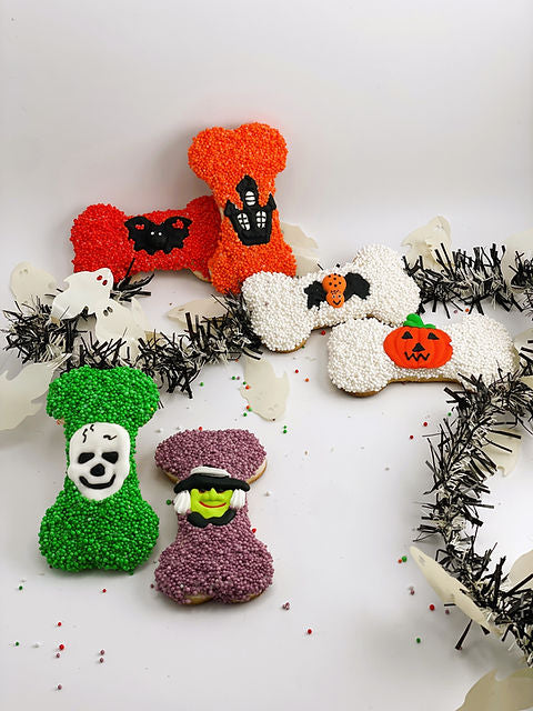 Halloween Bone Biscuit